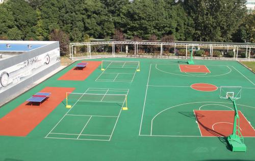 秋阳扮亮漂亮厂区，，，，，，，，伟易博扮亮纯净心情