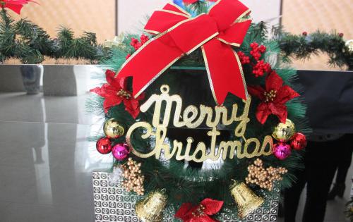 特别的礼 给特别的你——记合肥伟易博欢喜圣诞行